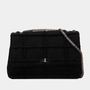 مملوكة مسبقًا Chanel Black Jumbo Reissue 2.55 Choco Bar Wool Felt Identification Flap