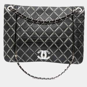 Pre Owned Chanel Black Quilted Metallic Distressed Lambskin CC Crystal Flap