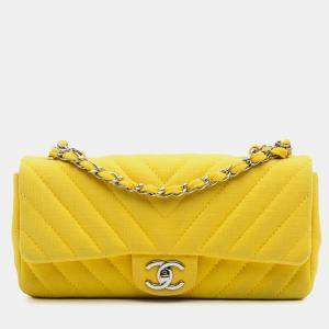 مملوكة مسبقًا Chanel Yellow Chevron Jersey East West Flap