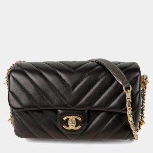Pre Owned Chanel Chain Around Mini Black Leather Flap Shoulder Bag