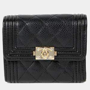مملوكة مسبقًا Chanel Boy Black Caviar Leather Wallet