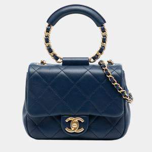 مملوكة مسبقًا Chanel Blue Mini Quilted Lambskin In The Loop Flap