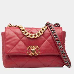 مملوكة مسبقًا حقيبة شانيل حمراء متوسطة جلد خروف 19 قلاب