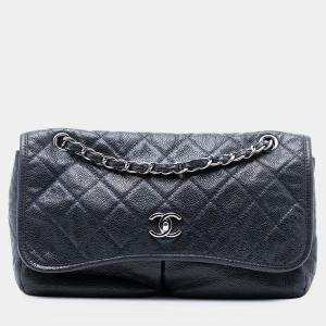مملوكة مسبقًا Chanel Blue Medium Quilted Caviar Natural Beauty Split Pocket Flap