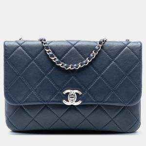 Pre Owned Chanel Blue CC Quilted Calfskin Zipped Flap