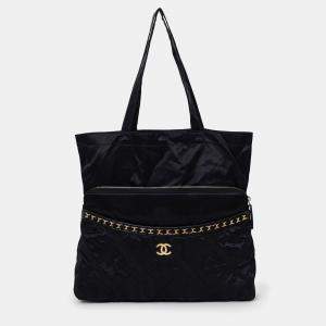 Pre Owned Chanel 2022 Black Nylon Grosgrain Lifestyle Pouch with Foldable Tote Bag