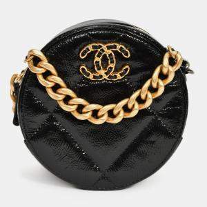 Pre Owned Chanel Black Leather Quilted 19 Round Crossbody Bag