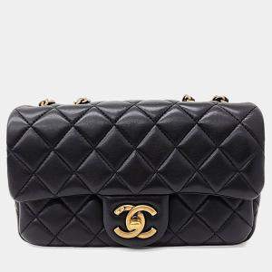 Pre Owned Chanel Black Leather Chanel chain crossbody bag