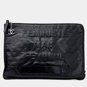 مملوكة مسبقًا حقيبة شانيل كلاتش جلد أسود كبيرة