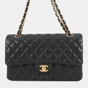 مملوكة مسبقًا Chanel Matelasse W Flap Chain shoulder Black Lambskin Size 25