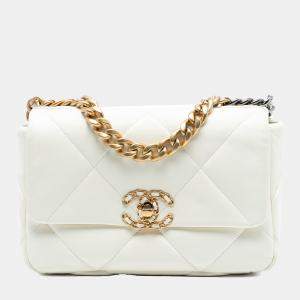Pre Owned Chanel White Medium Lambskin 19 Flap