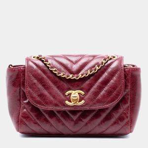 مملوكة مسبقًا Chanel Red Small Chevron Aged Lambskin Hampton Flap