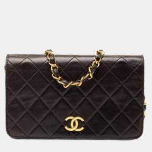 Pre Owned Chanel Black CC Quilted Lambskin Full Single Flap