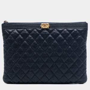 Pre Owned حقيبة كلتش شانيل بصندوق أزرق متوسط مبطن كافيار