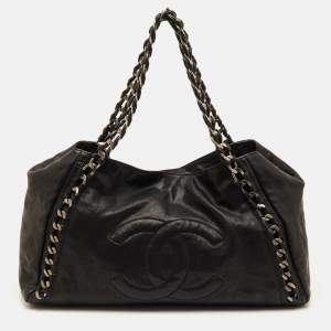 Pre Owned حقيبة تسوق شانيل مودرن إيست ويست جلد أسود سلسلة اليد