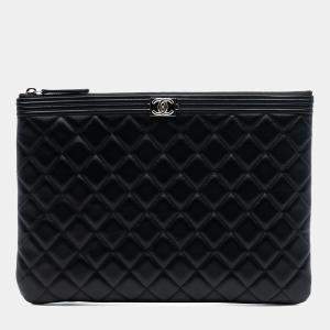 Pre Owned Chanel Black Medium Quilted Lambskin Boy O Case Clutch