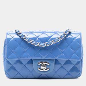 Pre Owned حقيبة شانيل كلاسيك مستطيلة صغيرة زرقاء ببراءة ذات قلاب واحد
