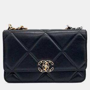 مملوكة مسبقًا Chanel Black Leather Lambskin WOC 19 Mini Crossbody Bag