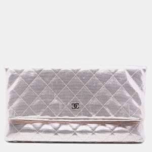 مملوكة مسبقًا Chanel Pink Quilted Calfskin Pixel Effect Beauty Foldover Clutch