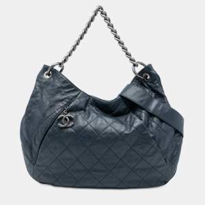 مملوكة مسبقًا Chanel Blue Quilted Calfskin Coco Pleats Hobo