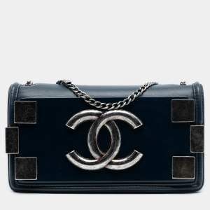 مملوكة مسبقًا Chanel Blue Lambskin and Acrylic Boy Brick Horizontal Flap
