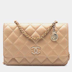 Pre Owned Chanel Gold CC Quilted Iridescent Lambskin Coin Charm Wallet on Chain