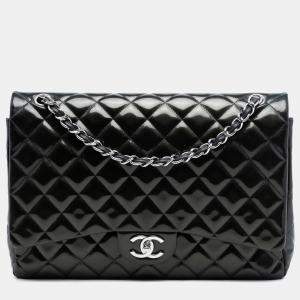 مملوكة مسبقًا Chanel Black Maxi Classic Striped Patent Double Flap