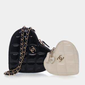 Pre Owned Chanel Quilted Resin CC Heart Small Patent Leather Clutch With Chain