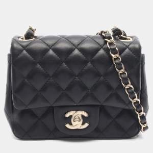 مملوكة مسبقًا حقيبة كتف شانيل ميني ماتلاس جلد حملان أسود