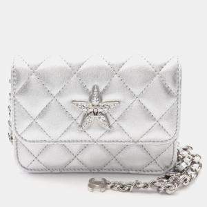 Pre Owned Chanel Matelasse Star Motif Shoulder Bag In Silver Lambskin Leather