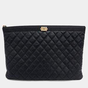 Pre Owned حقيبة كلاتش بوي شانيل كبيرة جلد كافيار أسود