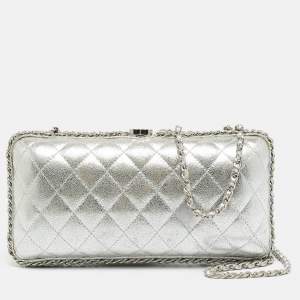 مملوكة مسبقًا Chanel Chain Around Silver Quilted Leather Clutch Bag
