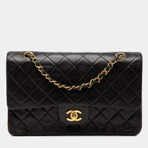 Pre Owned Chanel Black Medium Classic Lambskin Double Flap