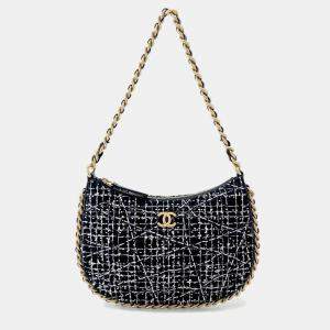 مملوكة مسبقًا Chanel Smallhobo Bag Black/White/Silver Tweed Lambskin