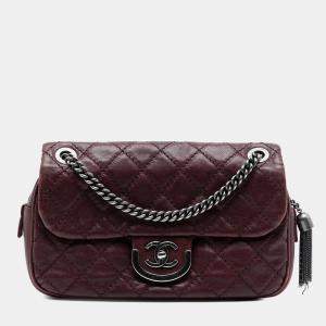 مملوكة مسبقًا Chanel Red Paris Edinburgh Medium Calfskin Coco Sporran Flap