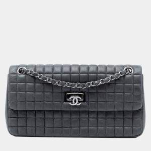 Pre Owned Chanel Grey Chocolate Bar Iridescent Calfskin Bubble Flap