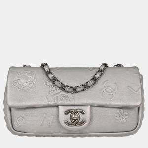 Pre Owned Chanel Silver Calfskin Icon Shoulder Bag