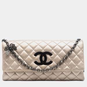 مملوكة مسبقًا Chanel Gold CC Quilted Metallic Lambskin Butterfly Chain Clutch