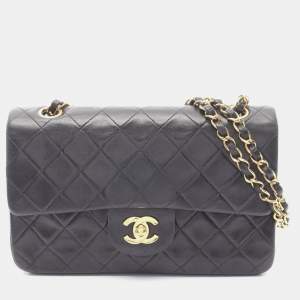 مملوكة مسبقًا حقيبة كتف شانيل ديانا فلاب ماتالاسيه جلد لامبسكين سوداء