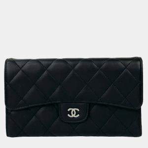 Pre Owned Chanel Black Classic CC Quilted Lambskin Flap Wallet