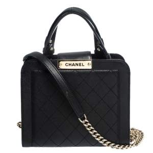 مملوكة مسبقًا Chanel Black Quilted Leather Small Chain Tote