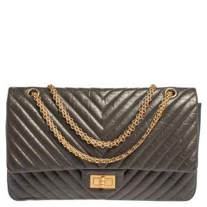 Pre Owned Chanel Olive Green Chevron Leather Reissue 2.55 Classic 227 Flap Bag
