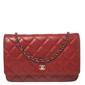 مملوكة مسبقًا Chanel Red Quilted Leather CC Classic Flap Wallet on Chain  