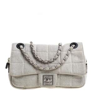 مملوكة مسبقًا Chanel Light Grey Square Quilt Fabric Sport Line Flap Bag