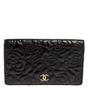  Chanel Black Quilted Leather CC Camellia 5 Flap Wallet
