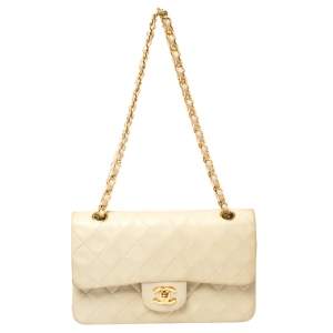 مملوكة مسبقًا Chanel Cream Quilted Leather Classic Small Double Flap Bag