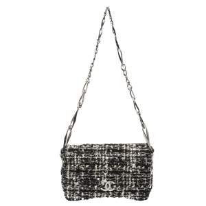 Pre Owned Chanel Black/White Tweed Small Flap Bag