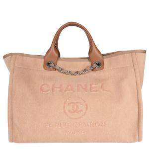 مملوكة مسبقًا Chanel Beige Canvas Deauville Large Tote Bag
