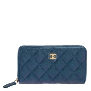 Pre Owned Chanel Metallic Blue Caviar Leather Medium CC Zip Around Wallet