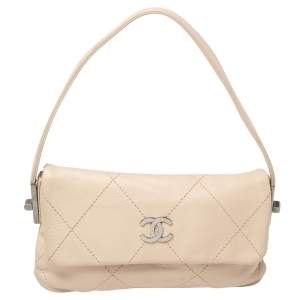 مملوكة مسبقًا Chanel Light Beige Leather Wild Stitch Flap Bag